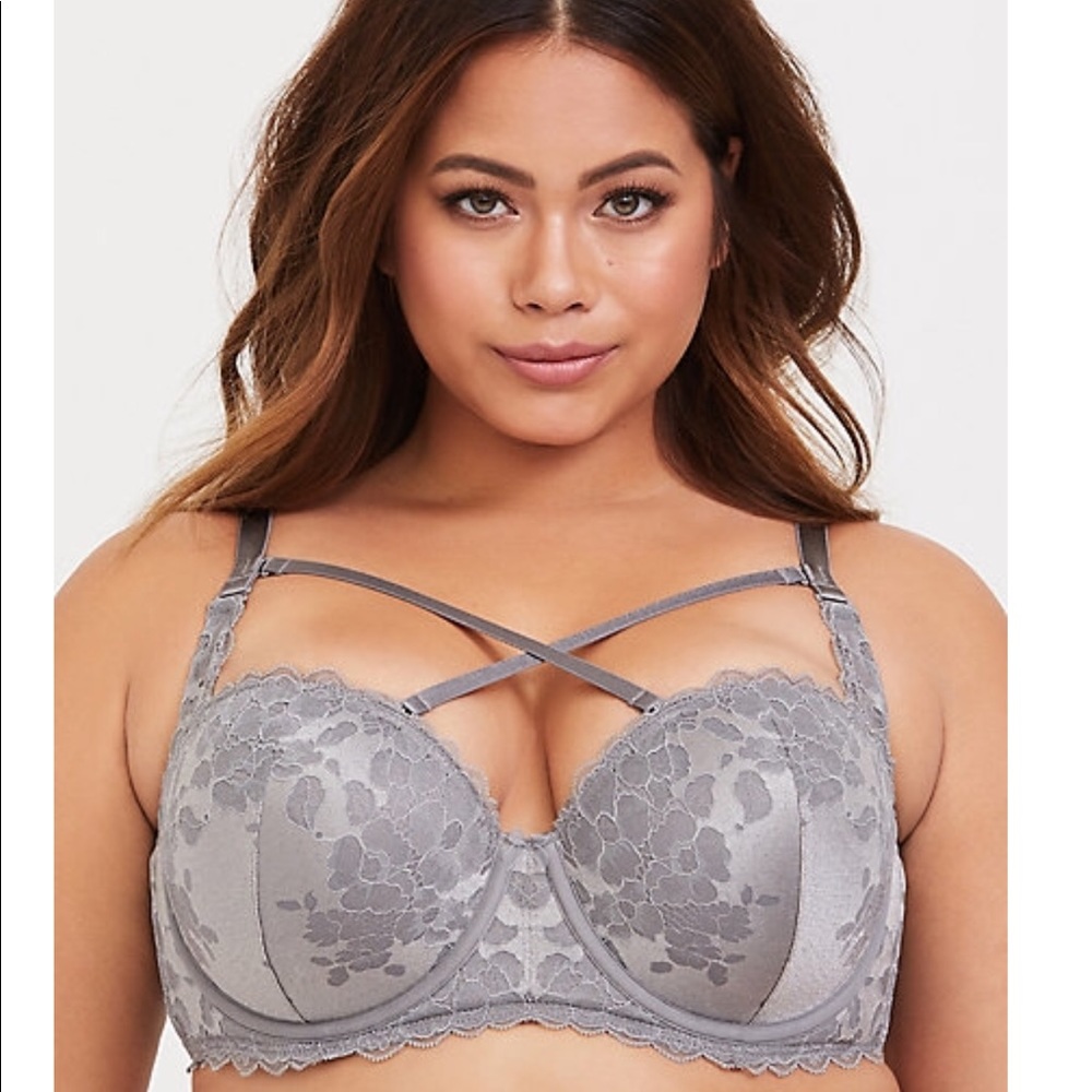 Torrid Bra 42C BNWT